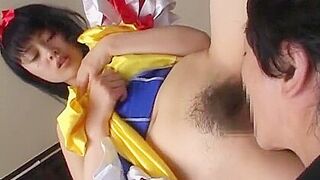 Japanese Slut In Alice In Wonderland Costume Get Naughty