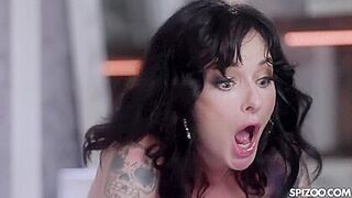 Lysagna Del Ray - Honry Inked Babe Enjoys Rough Sex