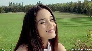 Beautiful Lady Enjoys Anal Sex