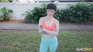 Undercover Freak - Raee Ripley