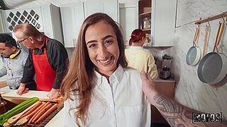 Scarlett Page - Cooking Show