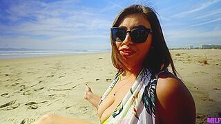 Sexy Milf Ella Wants Cum On Her Hairy Bush - Ella Knox