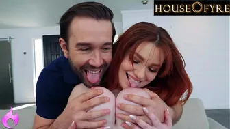Annabel Redd's Big Tits in Jugs for Wiener Hugs