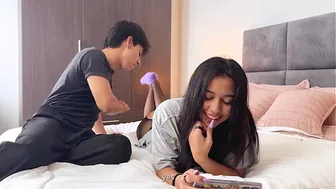 Stepbrother catches his stepsister watching porn and ends up fucking her | Valentinx1