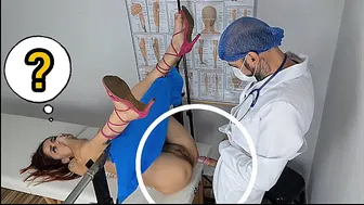 Gynecologist playing with patient's pussy!