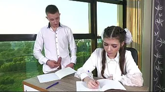 Very Small 18yo with Body Weight of Only 35 kilograms and Cum in Mouth