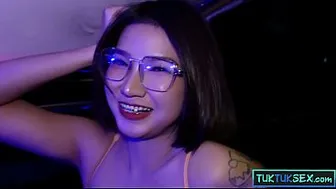 Big tits Thai MILF amateur picked up in a TukTuk and fucked hard