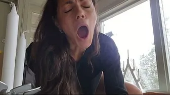 Hot milf gets her pussy and ass stretched by a dildo used by the delivery guy