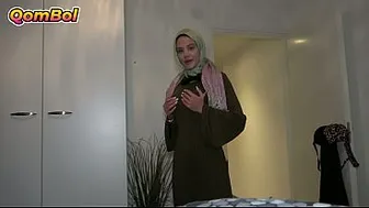 Turkish Stepsister With Hijab Wants Sex Before Parents Come Back Home