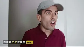 Bathtub Cock Delivery? What A Time To Be Alive! Alanna Pow / Brazzers/ Enter XVPROMO on official site for discount