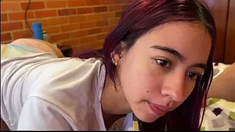 I'm addicted to her pussy
