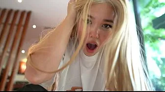WOW, so tight!!! (( Little Asian girl takes ANAL to the base ))