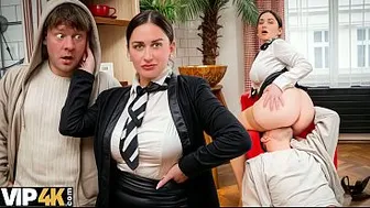 MOMMY4K. A Horny Teacher Jumps on her Student's Face