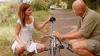 MILF fucks a small-dicked old man